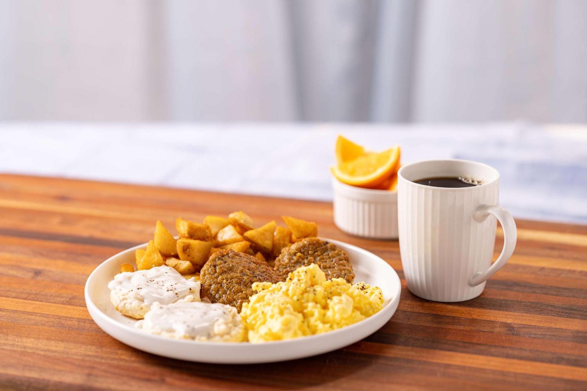 Drury Inn & Suites Louisville East Экстерьер фото